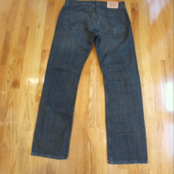 LEVI STRAUSS Straight Fit Black Jeans - Picture 3 of 8